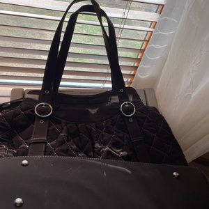 Vera Bradley brown soft quilted large bag. In excellent shape.